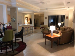 Golfer’s Paradise 3/2 Luxury Vacation Home